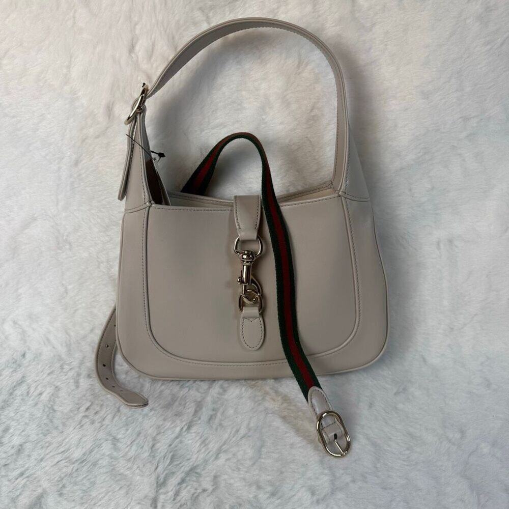 GUCCI Jackie Shoulder Bag - Picture 13 of 16